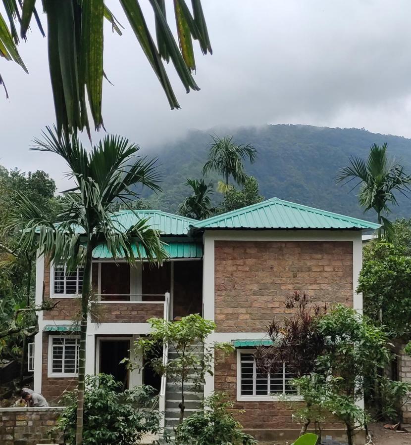 The Rustic Cottage - Homestay Çerapunçi Dış mekan fotoğraf