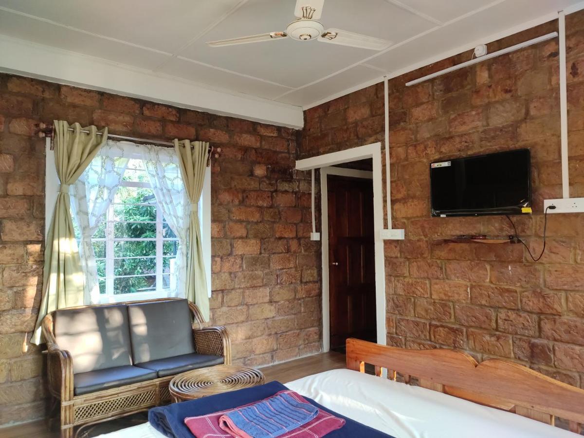 The Rustic Cottage - Homestay Çerapunçi Dış mekan fotoğraf