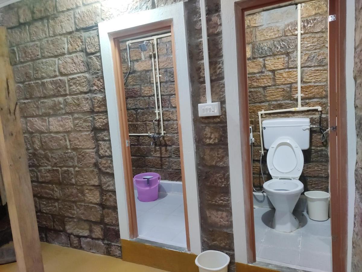 The Rustic Cottage - Homestay Çerapunçi Dış mekan fotoğraf